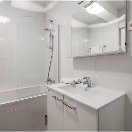 Mili Stomarica Brela